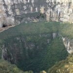 Keajaiban Alam, Sinkhole di Tiongkok Menyimpan Gua Bawah Tanah Raksasa