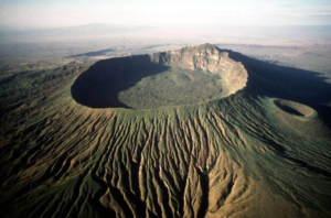 Ngorongoro, Tanzania: Keajaiban Alam yang Tersembunyi di Sabuk Afrika Timur